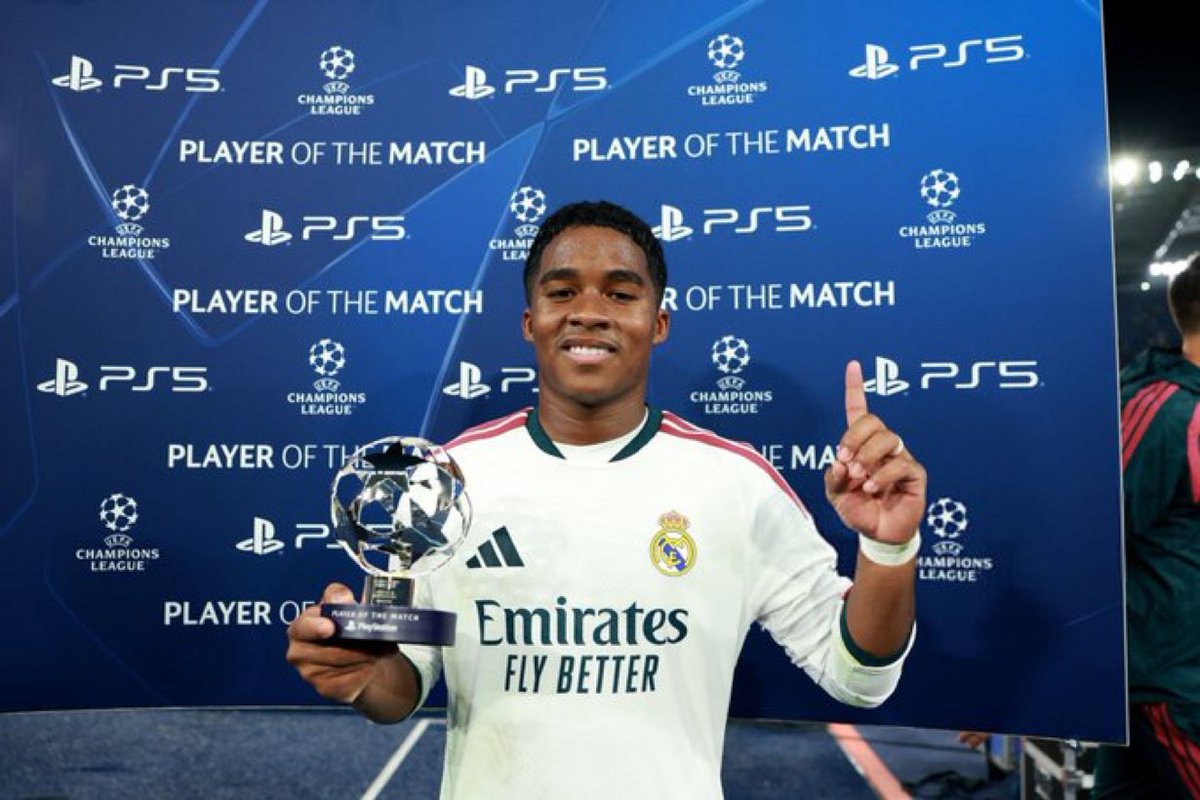 3zyyo's tweet photo. 🚨 إندريك:أحب ريال مدريد.  🤍☝🏽

“أحب أن أكون على أرض الملعب، حيث أنتمي، حيث أشعر بالسعادة، وأحب أن أساعد الفريق”. https://t.co/bLHfMEafSI