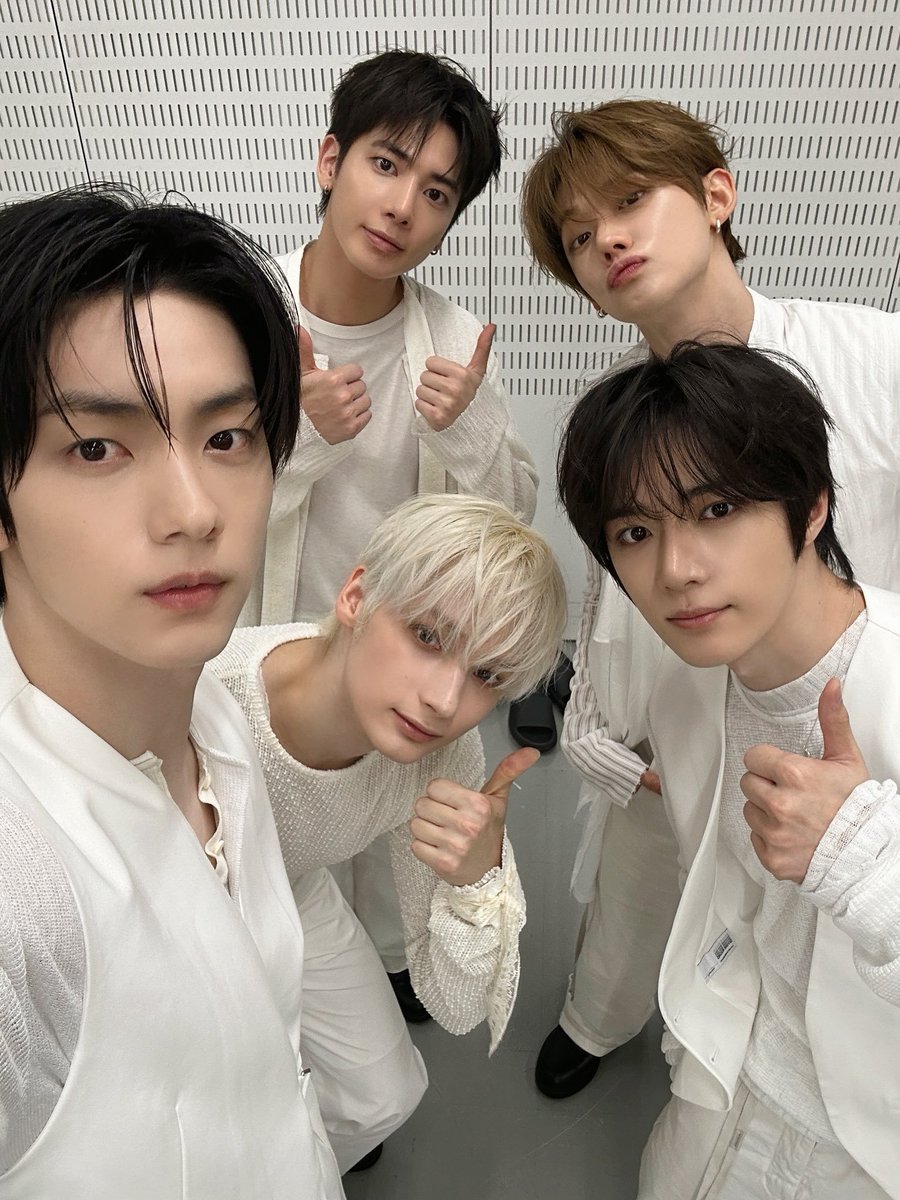 ____koz____'s tweet photo. 投票完🗳️
#tomorrowxtogether #2026MAMAAWARDS
#MOAisONE https://t.co/avGPrQwu25