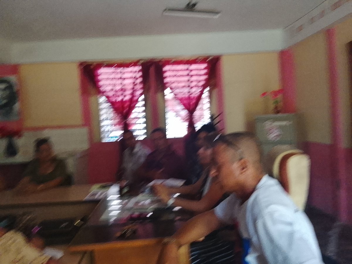 RogelioRafaelP5's tweet photo. En las conclusiones de la visita  de la DPE a #Mayari , la miembro del Buró  y el Viceintendente para los Programas Sociales reconocieron el esfuerzo realizado por los educadores y ratificaron su acompañamiento  al sector 
en el desarrollo del curso.#ConHonorHolguinero https://t.co/WNjAd7xrul