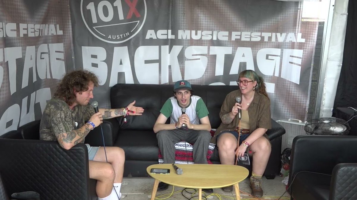 FinnWolfhardSP's tweet photo. 📣 | Ya está disponible en YouTube la entrevista de Finn Wolfhard para 101X Austin durante el ACL Music Festival 2026! 

🔗: https://t.co/lrLHVOQQd6 https://t.co/suRpa1gooe