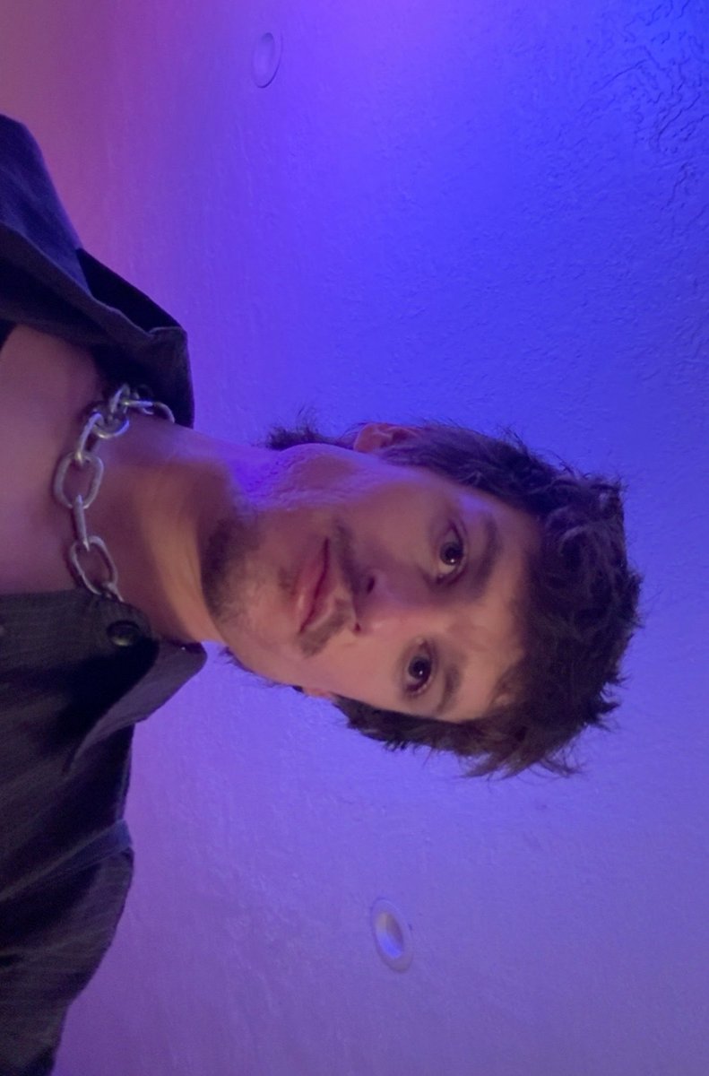 straightbaitor's tweet photo. me vs my grid https://t.co/z0KhuXtm0t