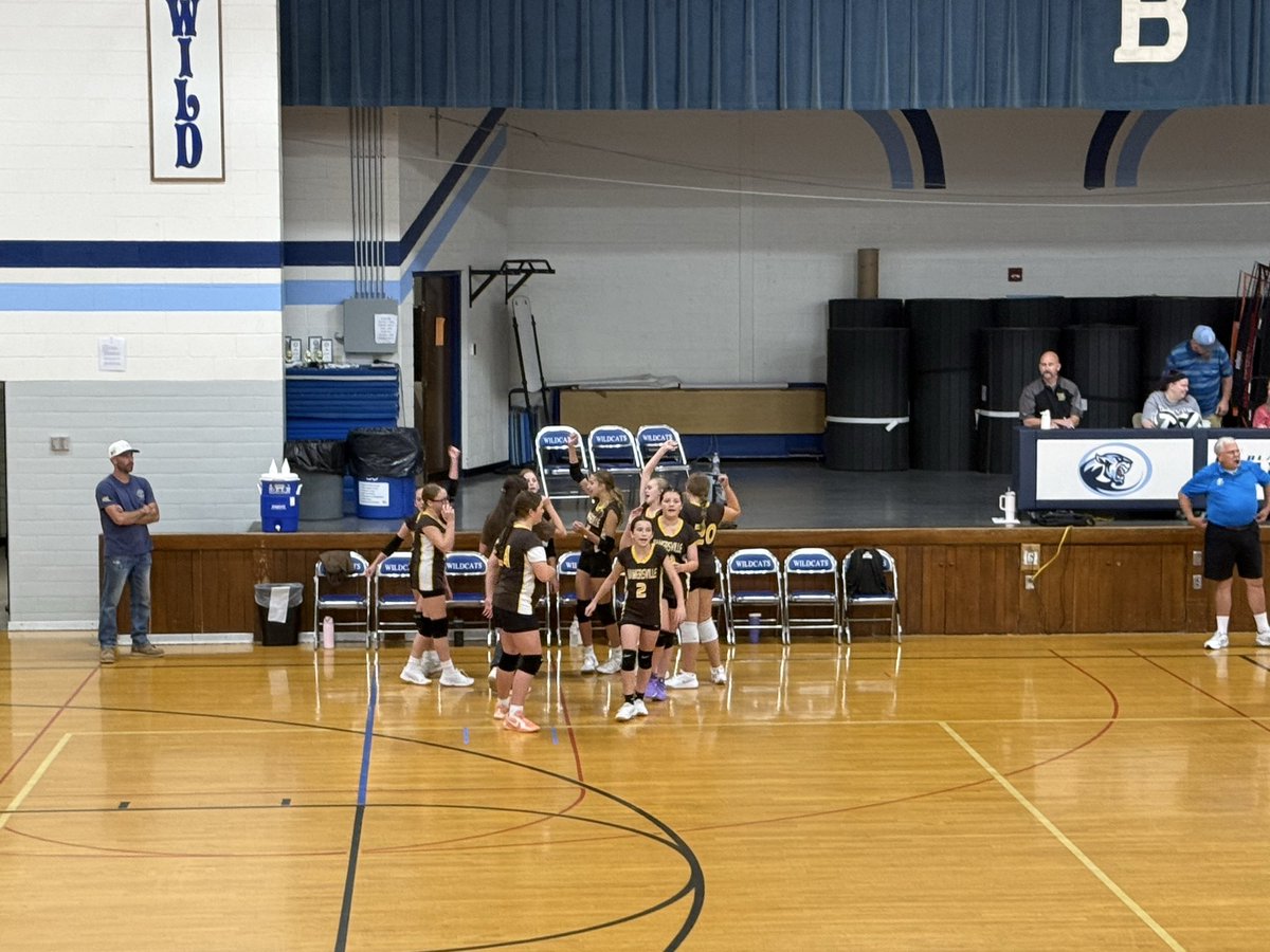 HEMSPrincipal's tweet photo. 7th Grade Lady Hornets are SBC League Runner Up.  Great season ladies! https://t.co/sTexQbFCkC