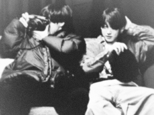 lastenhy's tweet photo. ㅤ
૮ ˶  ⠀ ★⠀Feliz cumpleaños, amigo mío. Amistad como la tuya no se encuentra dos veces. https://t.co/6fi1GfU3hg