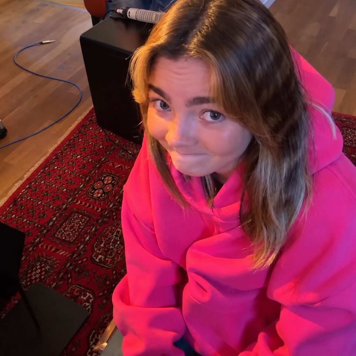 ellimacstarac's tweet photo. pas la promo 2026 qui doit penser qu’on parle d’eux sur les réseaux alors que….. 🤣 #staracademy https://t.co/7RTNdAHd13