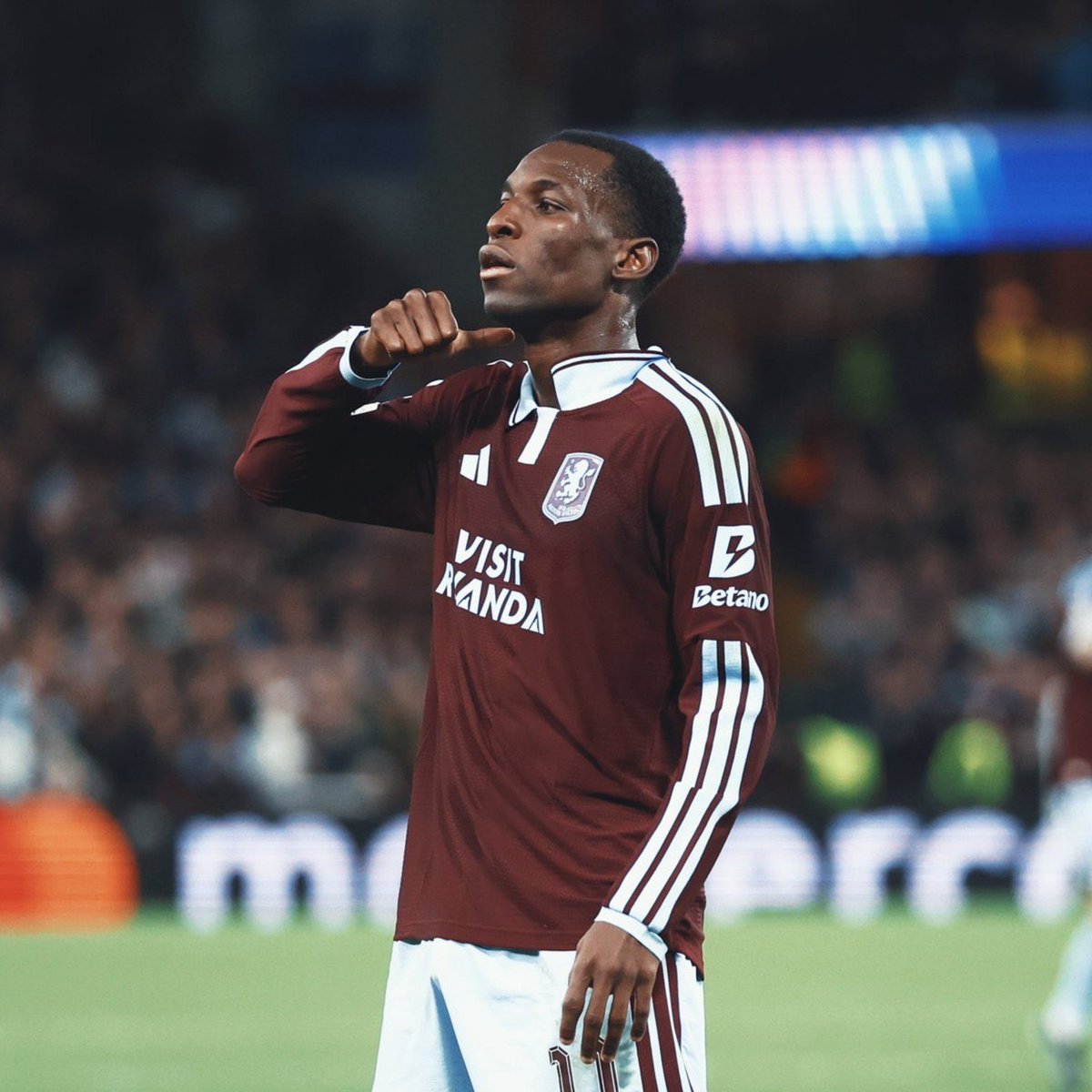 ATS_fr's tweet photo. Les internationaux sénégalais 🇸🇳 ce mercredi en UEFA Champions League 
Iliman Ndiaye - passeur décisif 🎯
Ibrahima Mbaye - passeur décisif🎯
Nicolas Jackson - Doublé ⚽️⚽️
Assane Diao - Buteur ⚽️

#UCL https://t.co/iRx9qMM4lQ