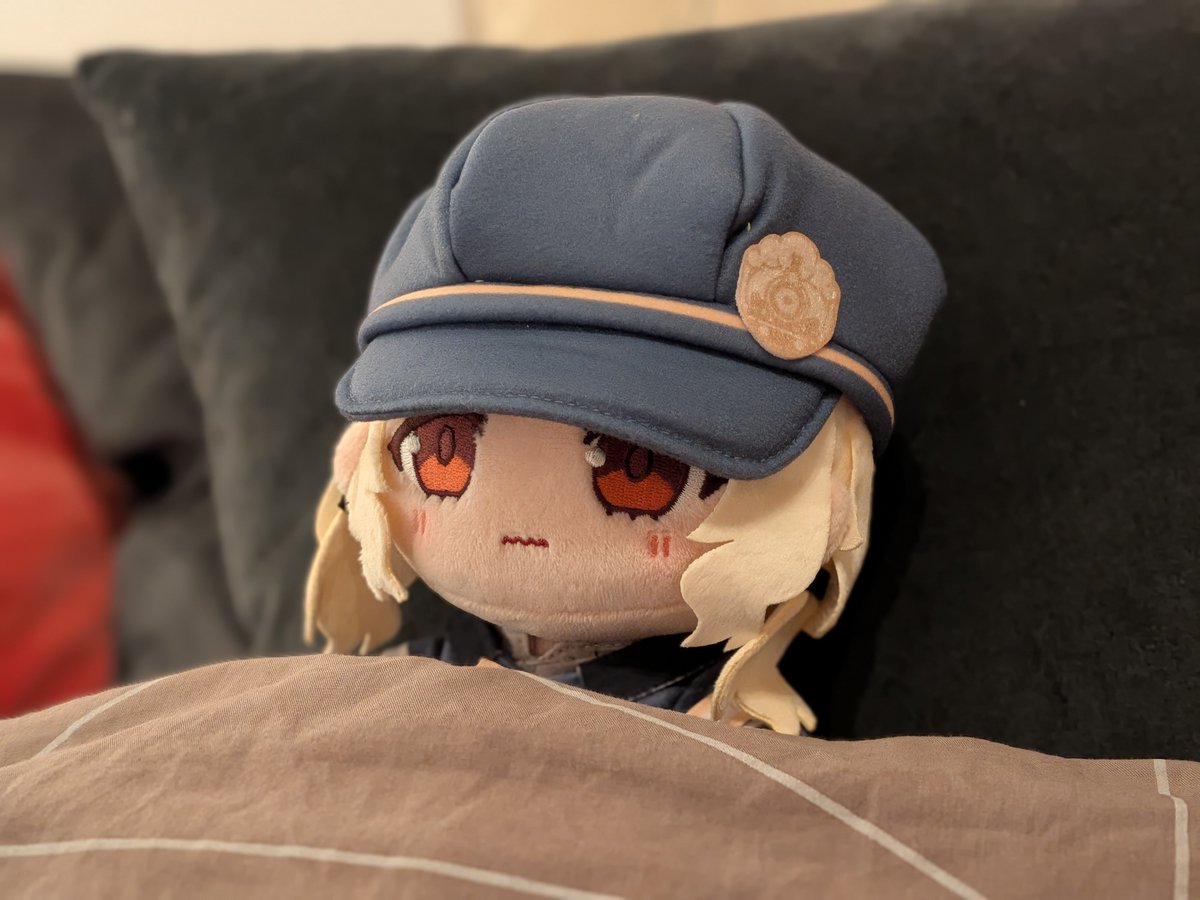 tripoverboard's tweet photo. everybody say goodnight to Aoba so she can hopefully have some better sleep tonight!

#ブルアカぬいぬい部
#BlueArchivePlushieClub https://t.co/WwmhxfAKhb
