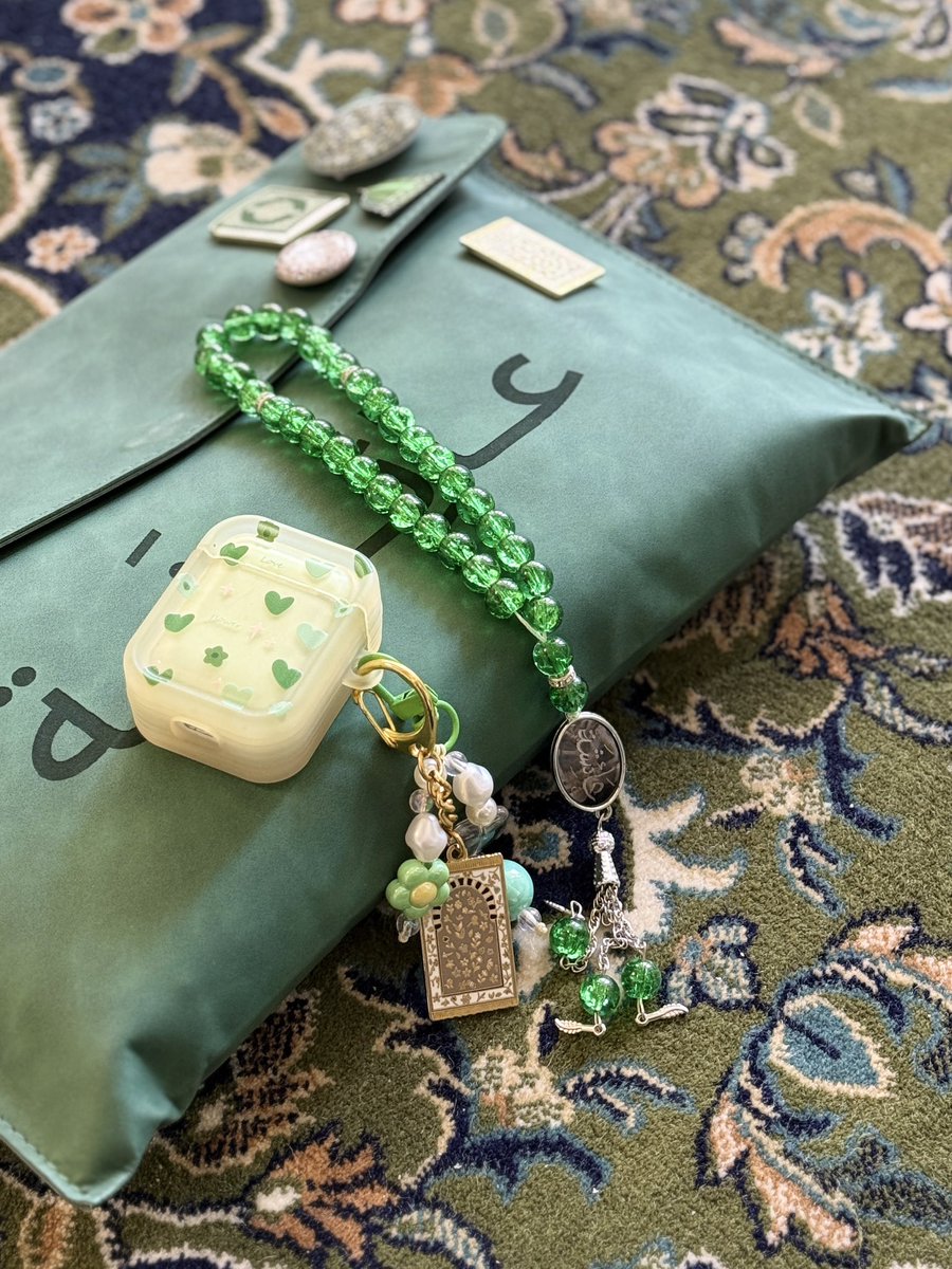 aisha3n's tweet photo. "كُلٌّ لَهُ سَعيُهُ وَالسَعيُ مُختَلِفٌ
 وَكُلُّ نَفسٍ لَها في سَعيِها شاءُ " https://t.co/ecenTJYghU