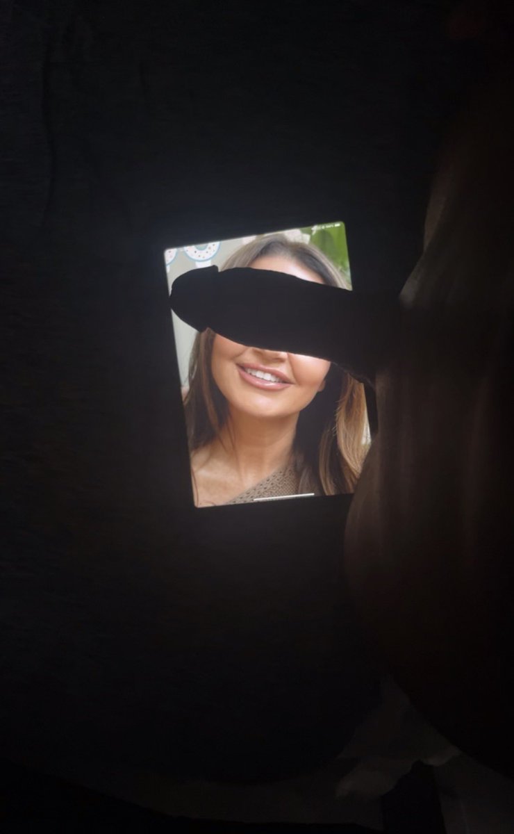 lambkckoo's tweet photo. who wants their mom tribbed dm//follow https://t.co/y7LRIPfPpy