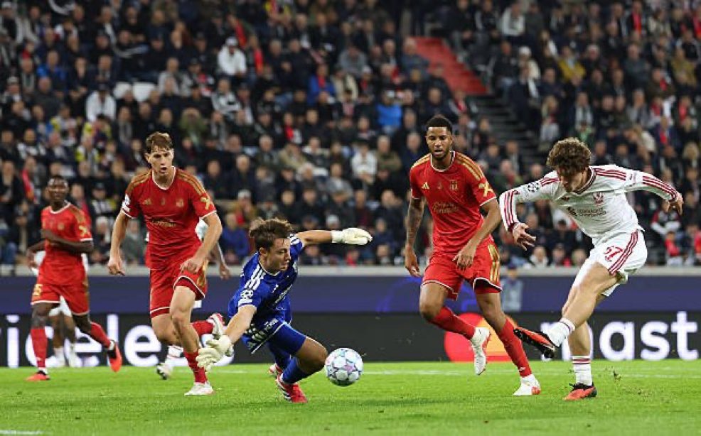 LinnersWosers's tweet photo. Lewis Koumas 🏴󠁧󠁢󠁷󠁬󠁳󠁿 scores his 2nd ever senior goal for Liverpool and makes it 6-1 over LASK 🔥 https://t.co/KdUW3qVy67