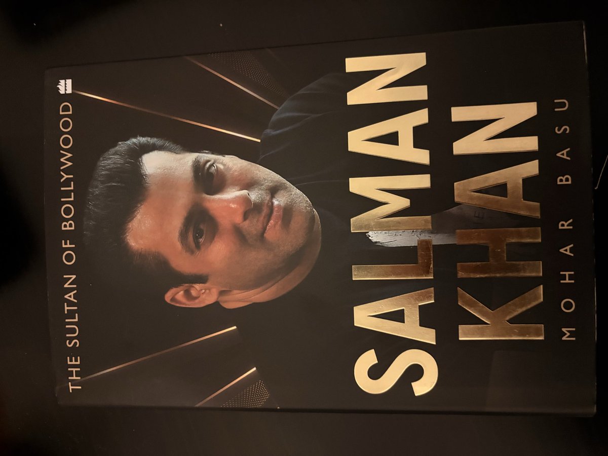 RockingSameerr's tweet photo. Me not having time to read school books vs me reading salman bhai’s book💥 https://t.co/smJ4P9gaVI