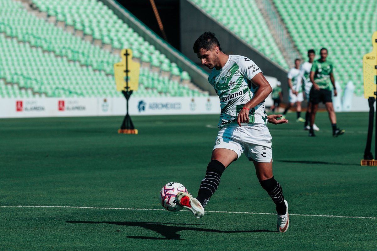 ClubSantos's tweet photo. La preparación continúa a tope. 🔝🔥🇳🇬 https://t.co/qNUXV1VDMX