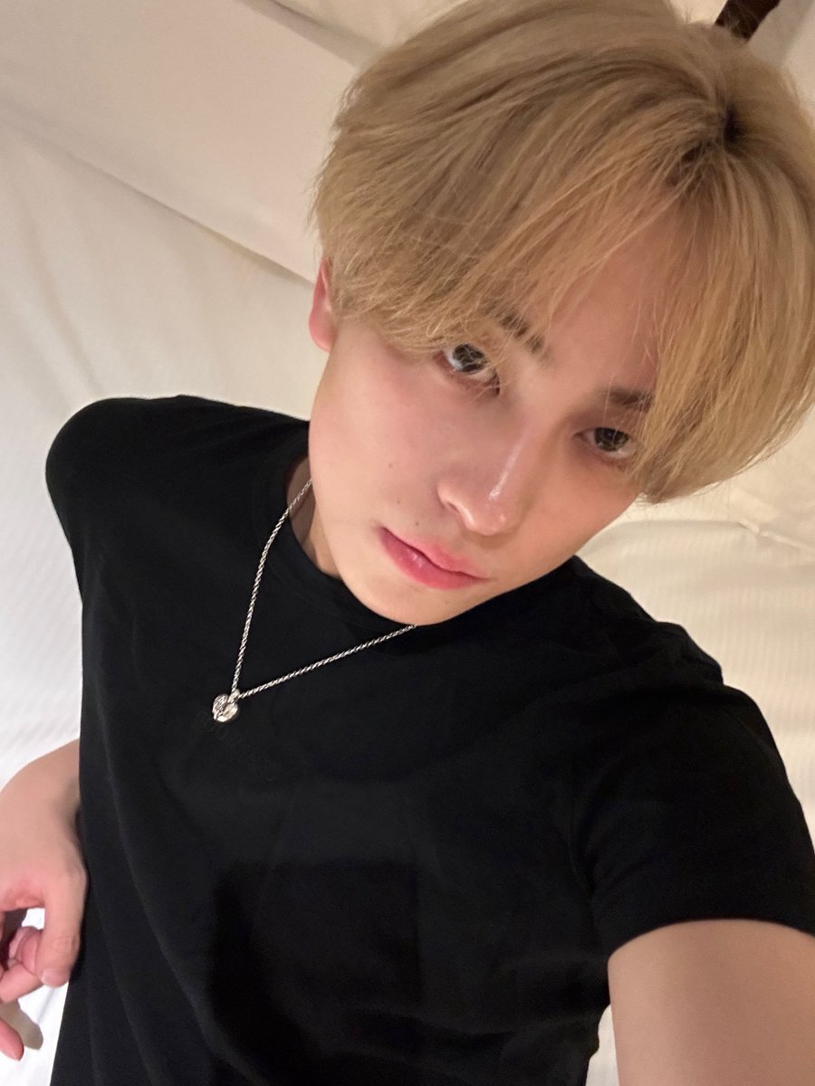 sour_maus's tweet photo. @eepyurara this is not the matching necklace from ambush design that k has in gold and taki has in silver (left picture), this is a chrome hearts necklace that he has been wearing more recently! https://t.co/EbMuTIhe1l
