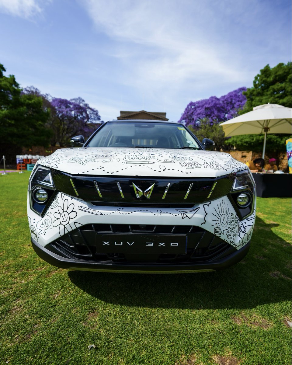MSA_FusionFest's tweet photo. Wits, we turned the Library Lawns into a creative playground. Music x Fashion x Art. Another campus, another chance to #DiscoverTheX https://t.co/dqHYWnDucc