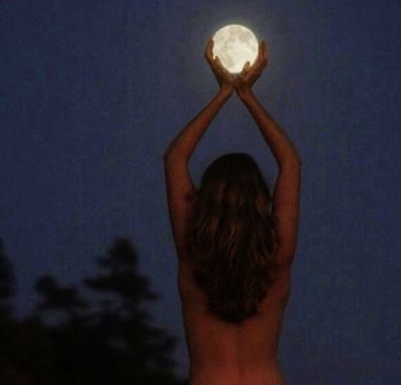 OdenssonV's tweet photo. 🌕 https://t.co/cUGkxtVp5M