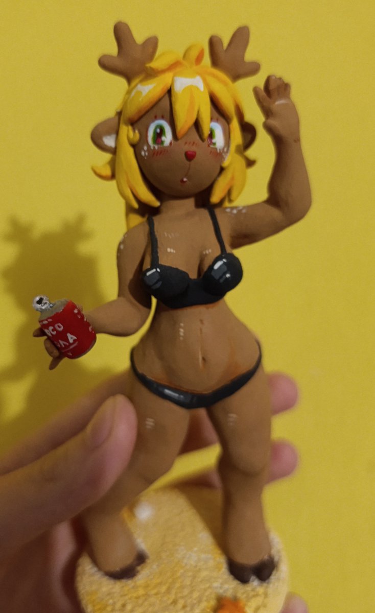 Luci69002's tweet photo. Bikini #NoelleHoliday #figure #deltaruneㅤㅤㅤ https://t.co/Nl6b4LEczk
