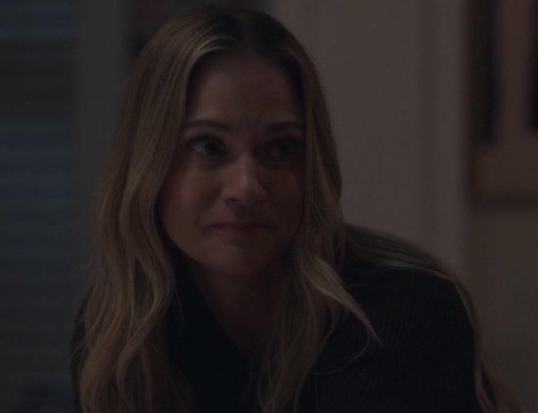 bau_girlies's tweet photo. happy national “it gives me you” day to all who celebrate https://t.co/7DDLa4dBXD