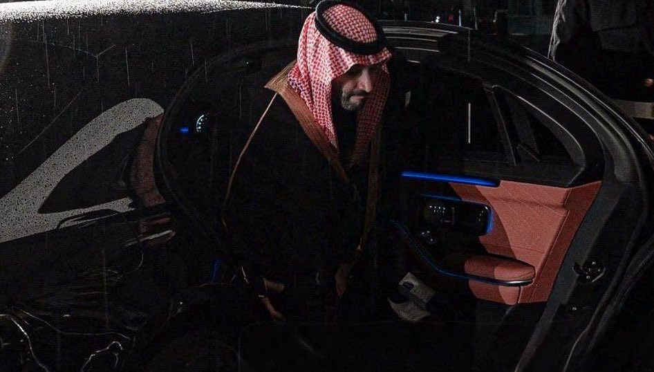 rllpa_'s tweet photo. جعل عين ماتحبك للعمى ❣️. https://t.co/a74M0MQ9Tl