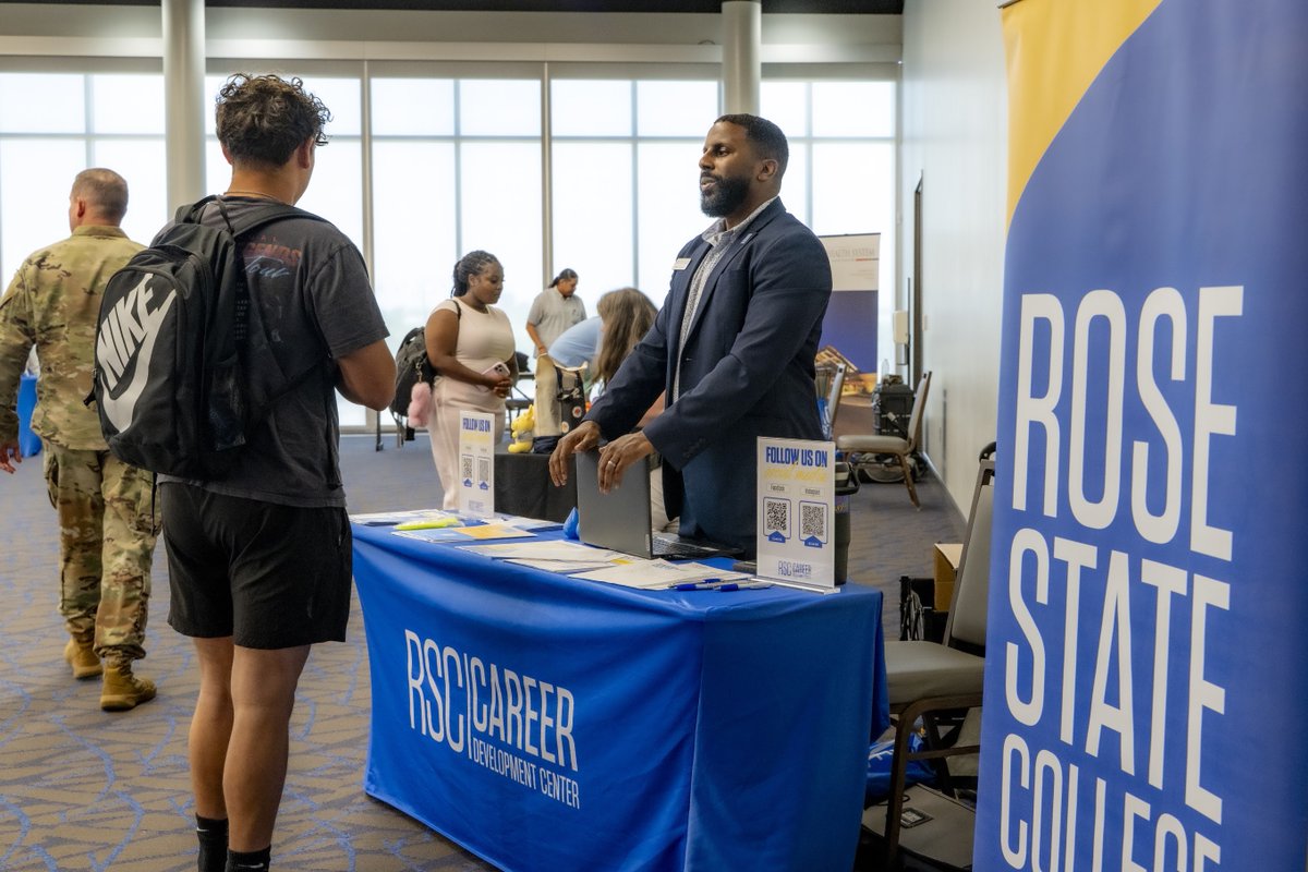 RoseState's tweet photo. Are you looking for a job or internship? Come to the Job &amp; Internship Fair on October 21 from 10:00 AM - 2:00 PM in the Jeanie Webb Student Union FNB Community Bank Ballroom. 

Register here ➡️ https://t.co/7HTsziuSIE. 

#RoseState #ClearedForTakeoff https://t.co/9zzjOwLe1s