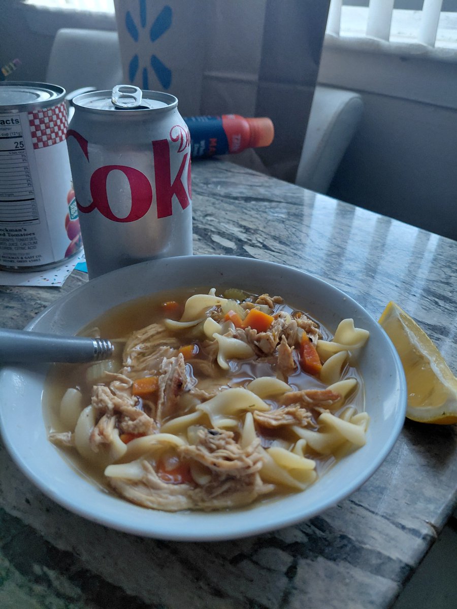 luxxed__'s tweet photo. Added some ginger to my chicken noodle soup this time... so good !! https://t.co/XlYTeK0j0J