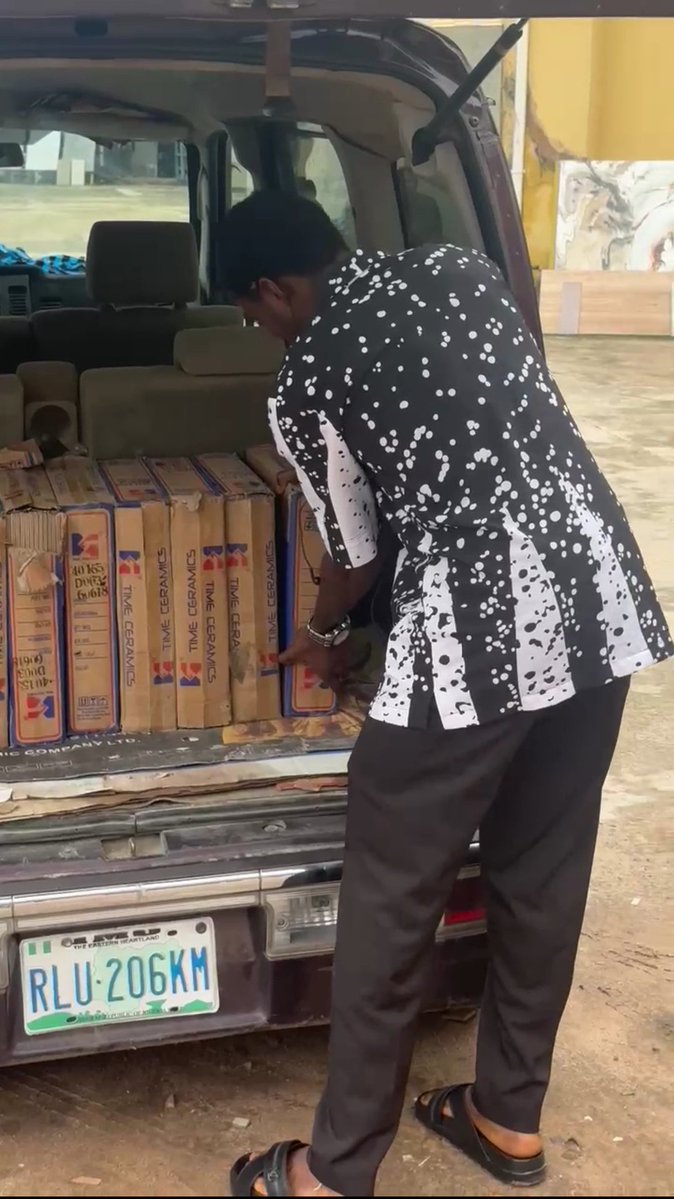 KJSJACKALSGROUP's tweet photo. One load at a time, one step closer to the goal! 🧺✨ Slow progress is still progress, and we're getting there. 💪🙂↕️
#LaundryBusiness #LaundryLife #SmallBusinessJourney #SlowAndSteady #BusinessGrowth #Entrepreneurship #SmallBusinessNigeria #ConsistencyIsKey #BuildingInPublic https://t.co/FOmrINkNhG
