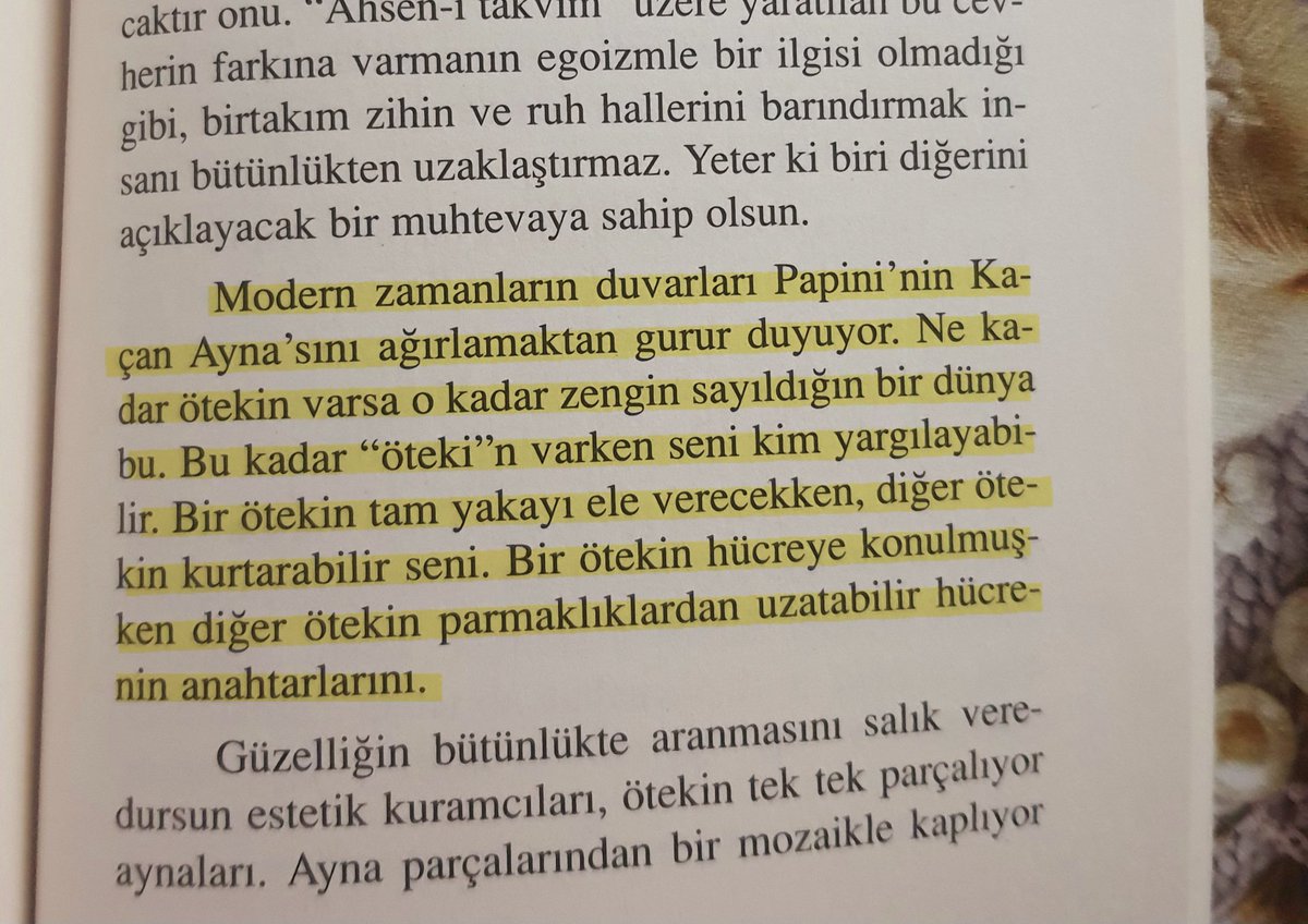 onceoncedekld's tweet photo. Okuduğun kitapta başka bir kitabı keşfetmek..en sevdiğim şey... https://t.co/lVkOiVh1LH