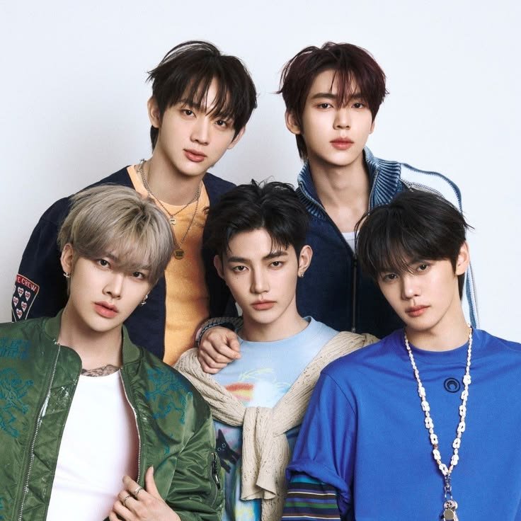 ANDTOBEVT_ID's tweet photo. [📢] DAILY TWEET — 2026 MAMA FANS’ CHOICE MALE AWARD ROUND 1

Halo N:DCLO! Ayo reply:

"I vote #and2ble for Fans’ Choice Male #2026MAMAVOTE"

Jangan lupa RT semua postingan yang menggunakan kedua hashtag tersebut!

1 RT = 1 Post = 1 Vote

Semangat N:DCLO! ❤️‍🔥🍀 https://t.co/3KJ45UWuRr