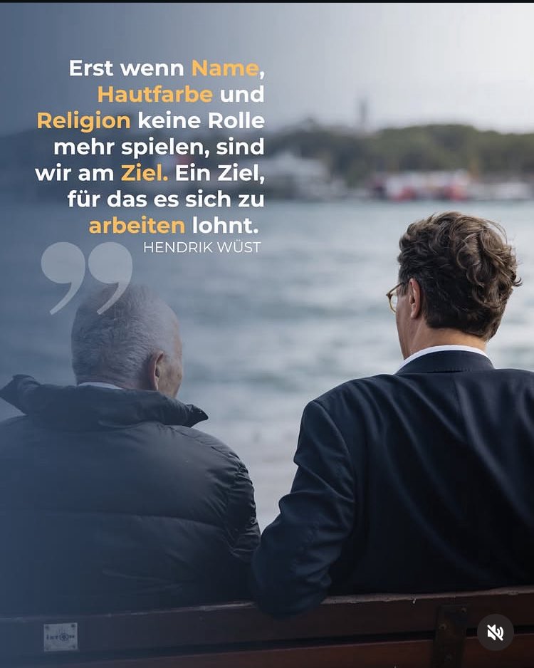 UntergrundBonn's tweet photo. Dass es bei der CDU ernsthaft noch Leute gibt, die davon überzeugt sind, mit dem Lehrerzimmer-Sentimentalismus der Grünen was zu reißen- ist wirklich perfekt. https://t.co/Kdl7SCkdjN