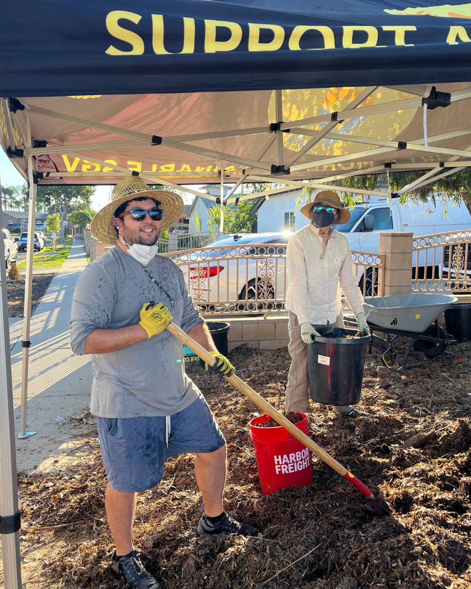 ActiveSGV's tweet photo. Join ActiveSGV for a hands-on Rain Gardens Workshop! Help transform a South El Monte yard into a water-saving, habitat-rich garden while learning practical gardening skills you can use at home.

Sign up at https://t.co/HMB4uOmfOS https://t.co/VPLegxrr9L