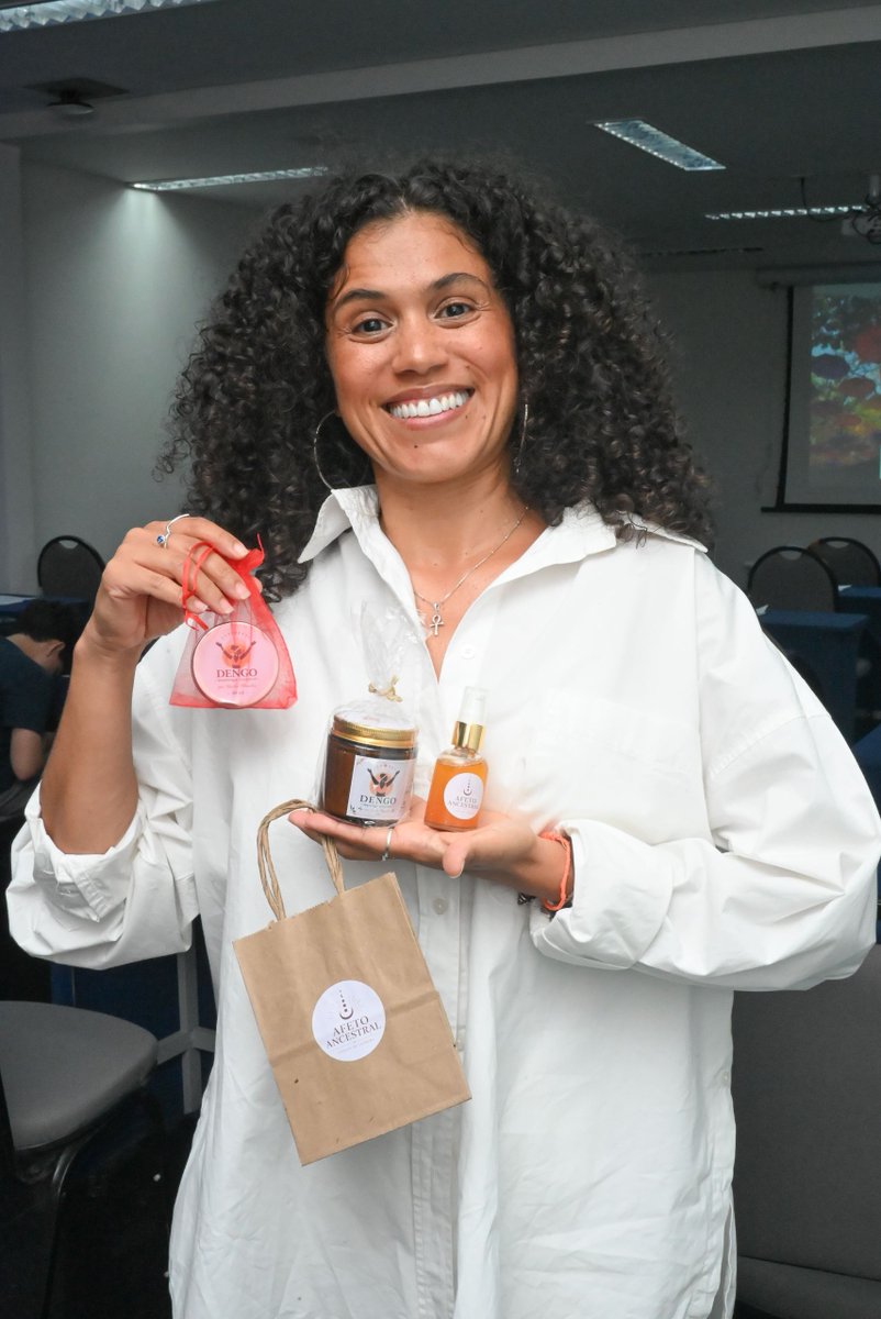 sebraegoias's tweet photo. Conheça a iniciativas e histórias como as de Renata dos Santos Caetano (foto 1) e Carla Mendes (foto 2): https://t.co/eMHovB38sQ https://t.co/vZjtMkiji7