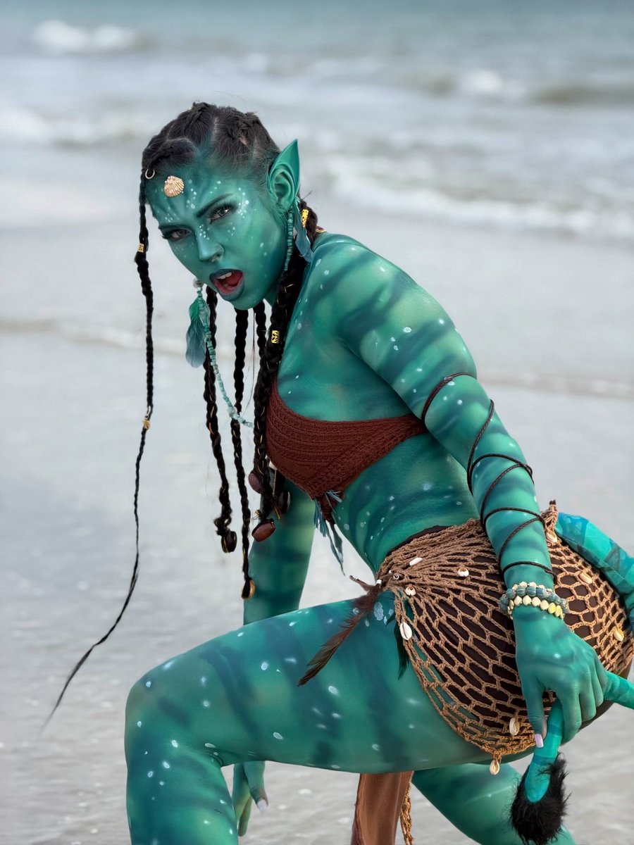 aishahsofey's tweet photo. Water Navi cosplay 🌊 https://t.co/8CRRgICGhN