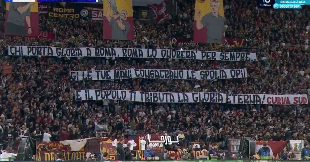 Planeta_Roma's tweet photo. 🔝 Homenaje a José Mourinho en minuto 8 de partido

 «Quien trae gloria a Roma, Roma lo honrará para siempre...Tus manos consagran el botín supremo, ¡y el pueblo te rinde la gloria eterna! Curva Sud» https://t.co/aAdGnJlapw