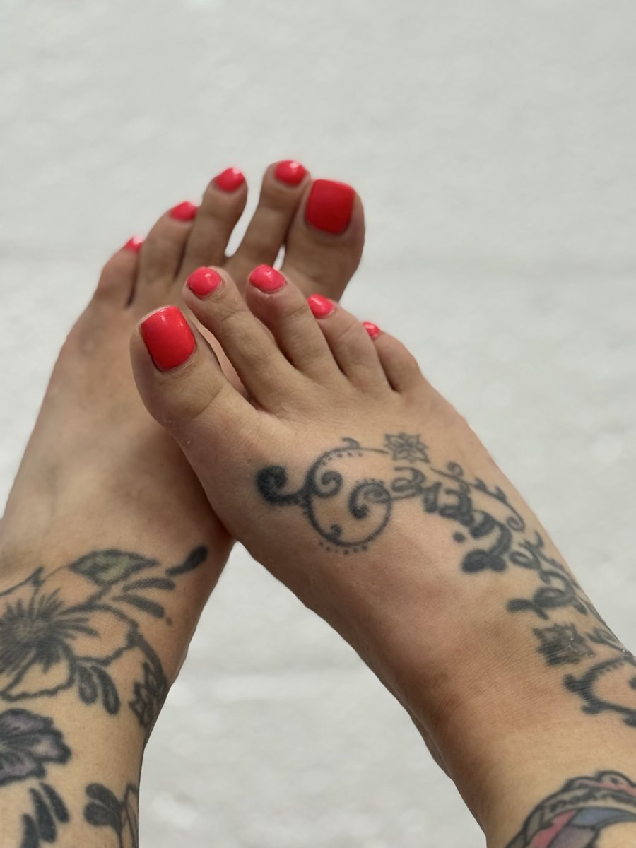 ToeFlixNChill's tweet photo. New here &amp; ready to have some fun.
Want a special request? Don’t be shy 😘💕
Cash App $toeflixnchill https://t.co/Qnm1qAmukW