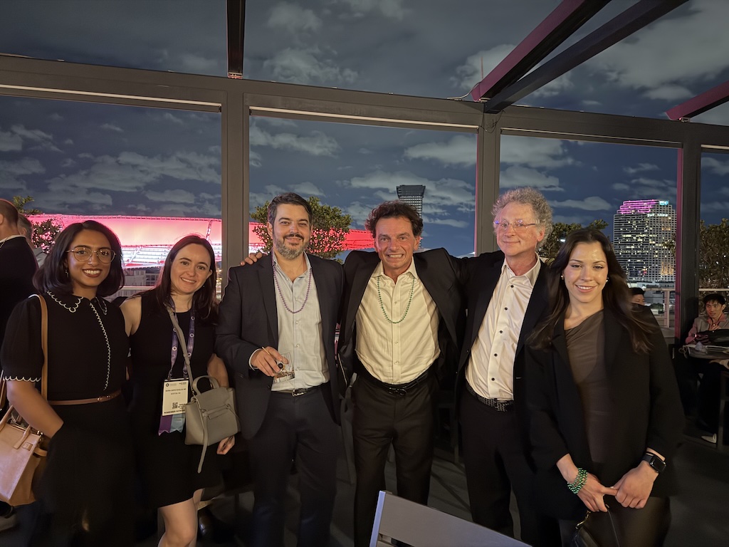 RWCRetina's tweet photo. RWC Night Cap ~ AAO Edition!
After days filled with education, meetings, presentations, and conversations, now a chance to unwind, reconnect, and enjoy each otherโs company.
#RetinaWorldCongress #RWC #AAO2026 #RWCNightCap #RetinaCommunity #RetinaRocks #RetinaPulse #globalretina https://t.co/vtsqEBrIKe