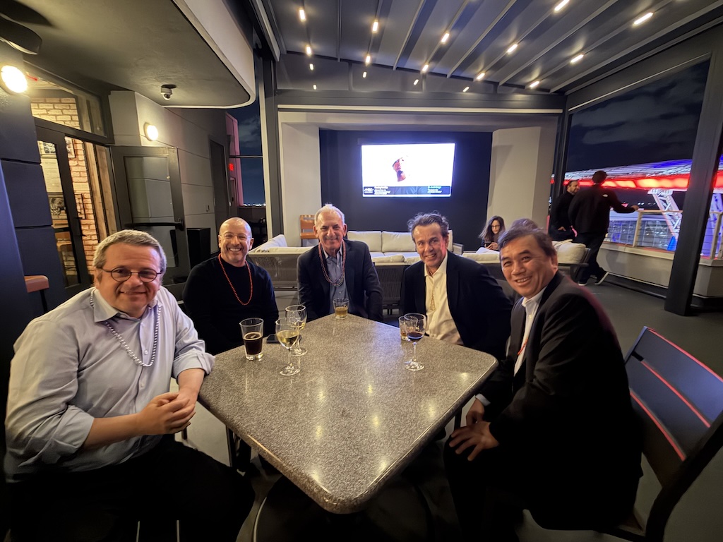 RWCRetina's tweet photo. RWC Night Cap ~ AAO Edition!
After days filled with education, meetings, presentations, and conversations, now a chance to unwind, reconnect, and enjoy each otherโs company.
#RetinaWorldCongress #RWC #AAO2026 #RWCNightCap #RetinaCommunity #RetinaRocks #RetinaPulse #globalretina https://t.co/vtsqEBrIKe
