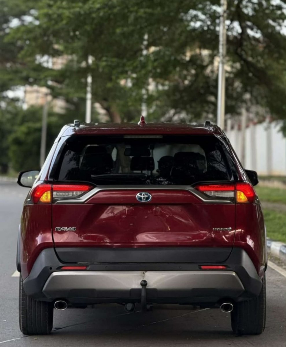 motheronearthX's tweet photo. 2020 Toyota Rav-4 Hybrid 
New entry 
Full option 
42.1m https://t.co/dwnrke3yoz
