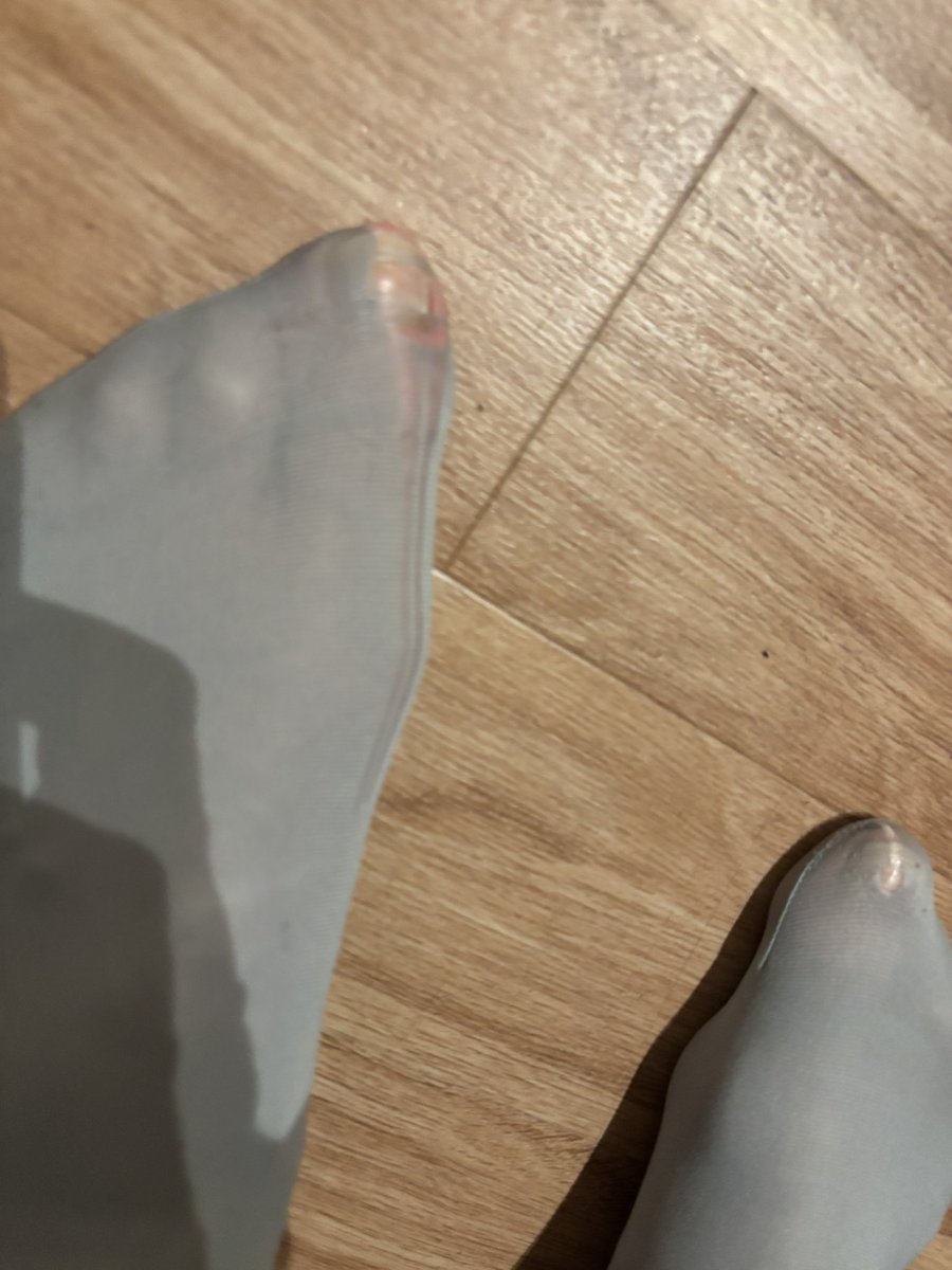 lycraesteban's tweet photo. My favourite tights, not as nylon-like as I like my fetish tights, but very comfortable… too bad they got destroyed by my broken toenail 😈 https://t.co/FoNda2A4nT