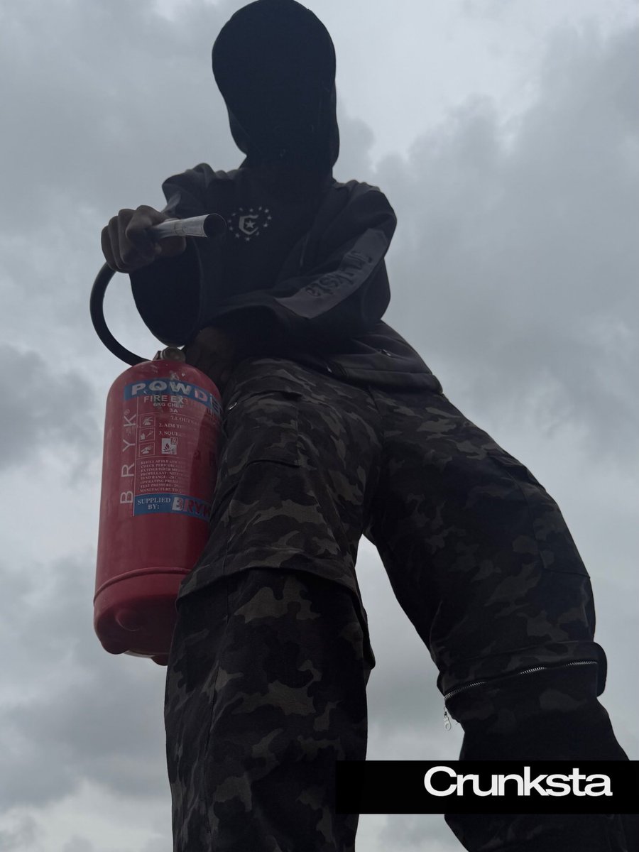 crunksta01's tweet photo. Militia hoodie online Saturday 7pm WAT https://t.co/orogedm74r