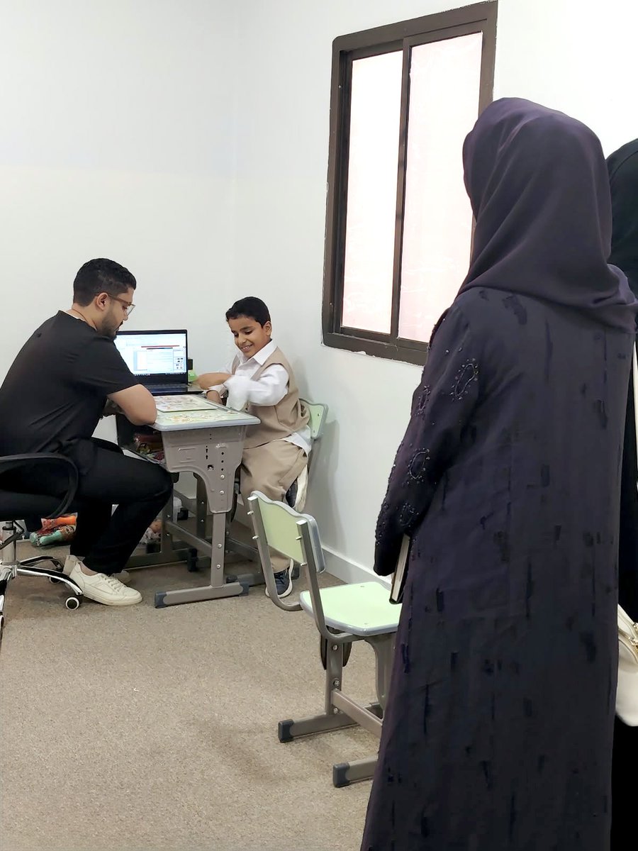 Rowad_Alhemam's tweet photo. تشرفت مدرسة رواد الهمم ( فرع المضيبي ) 
بزيارة  د.منى البراشدي ( رئيسة قسم تطوير الاداء 
المدرسي بدائرة التربية الخاصة بديوان عام الوزارة ) 
برفقة د.هدى البوسعيدي( رئيسة قسم
برامج التربية الخاصة بمحافظة شمال الشرقية) https://t.co/yHOvLdPUrK