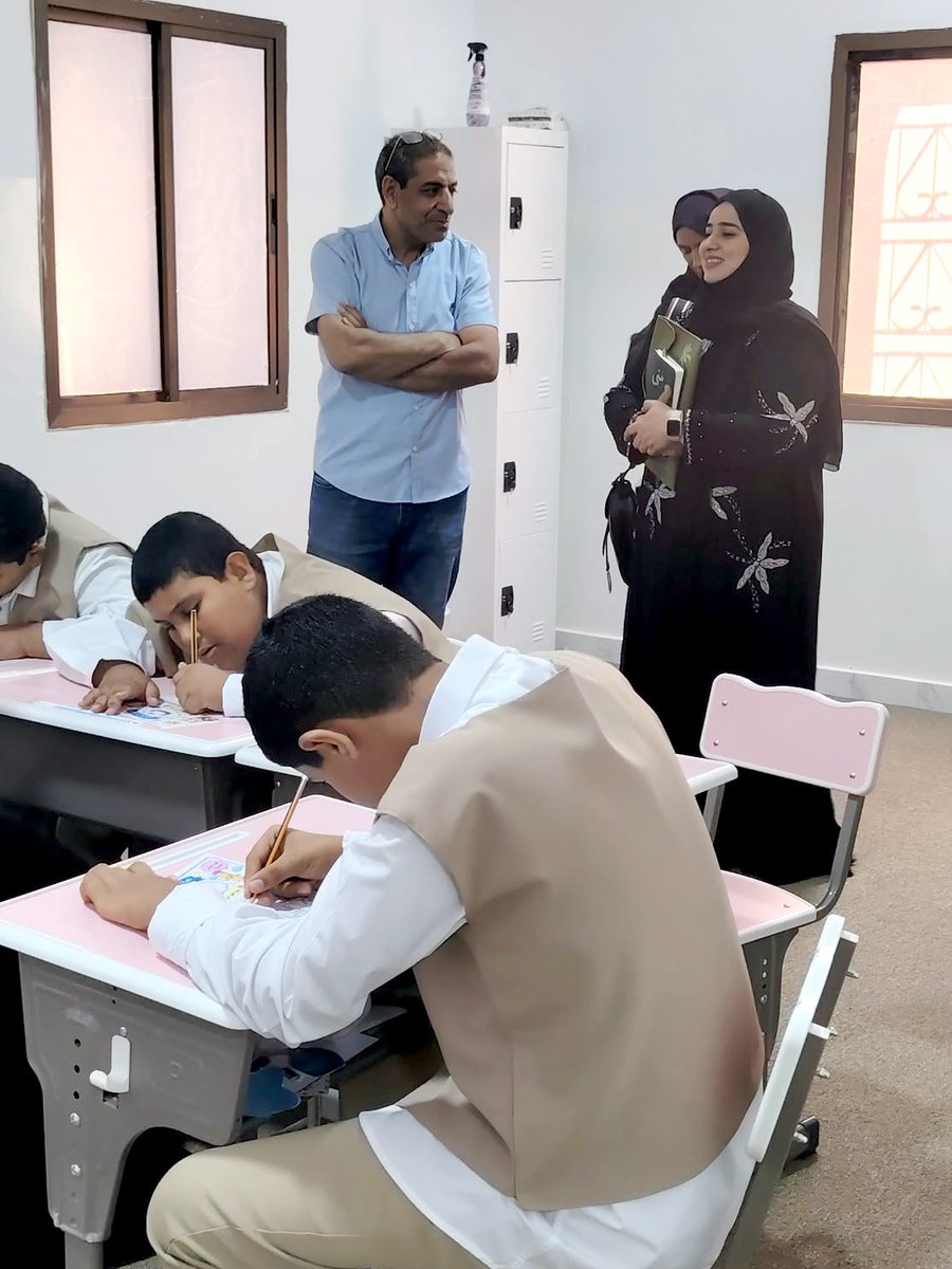 Rowad_Alhemam's tweet photo. تشرفت مدرسة رواد الهمم ( فرع المضيبي ) 
بزيارة  د.منى البراشدي ( رئيسة قسم تطوير الاداء 
المدرسي بدائرة التربية الخاصة بديوان عام الوزارة ) 
برفقة د.هدى البوسعيدي( رئيسة قسم
برامج التربية الخاصة بمحافظة شمال الشرقية) https://t.co/yHOvLdPUrK