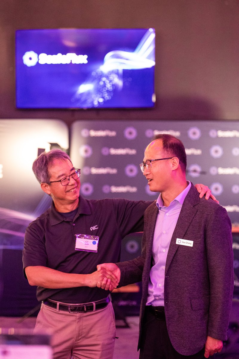 ScaleFlux's tweet photo. Scaling the AI data pipeline takes an ecosystem. Thanks to @NVIDIAAIInfra @Microsoft @VAST_Data @MemVerge @Supermicro and everyone who joined Hao Zhong at the AI Data Pipeline Forum 2026.

Full recap: https://t.co/2B5jOQW1ws https://t.co/KL54LhvctK