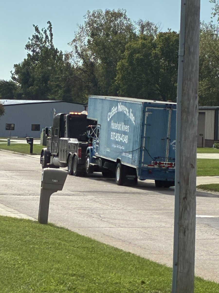 coffeesmoving's tweet photo. It's a very bittersweet day here at Coffees Moving and Storage, one of our older trucks (truck #9) with almost a million miles on it is being towed away to the metal scrap yard to make room for a new truck #22. https://t.co/pbGBJ2cYDX