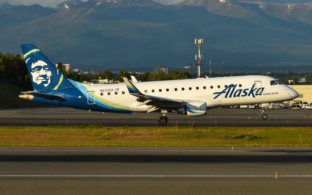 n194at's tweet photo. Alaska Airlines (Horizon Air)
Embraer ERJ-175LR N625QX
ANC/PANC Anchorage Intl Airport
June 22, 2026
Photo credit Austin Casper Wood
#AvGeek #Aviation #Airline #AvGeeks #Embraer #E175 #AlaskaAirlines #HorizonAir #ANC #Anchorage #Alaska @ANCairport @AlaskaAir 🇺🇸 https://t.co/Kb2lsckC7G