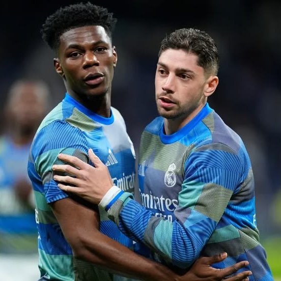 _BeFootball's tweet photo. 🚨 LA STAT QUI REND PAS SERVICE À VALVERDE 🇺🇾 ET TCHOUAMENI 🇫🇷😱

Courtois 🇧🇪 a réussi plus de passes (19) que Valverde 🇺🇾 (16) et Tchouameni 🇫🇷 (17) en première mi-temps.

(via @theMadridZone) https://t.co/rKechBvCxc