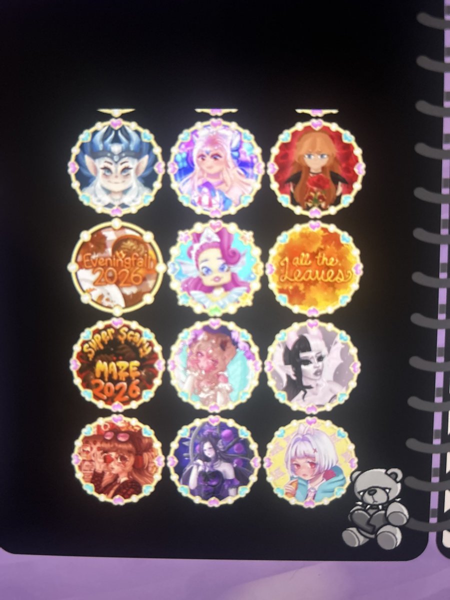 suhlico's tweet photo. my rh badges this year going absolutely amazing #lovesit https://t.co/9lhsGPovkk
