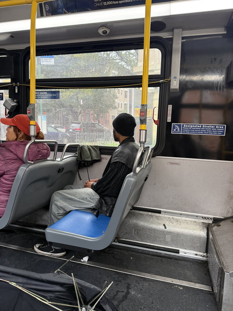 sourbrains's tweet photo. I liked this dude’s jacket on the bus, took a pic of it and he caught me oops https://t.co/T6g6ZD8Mu0