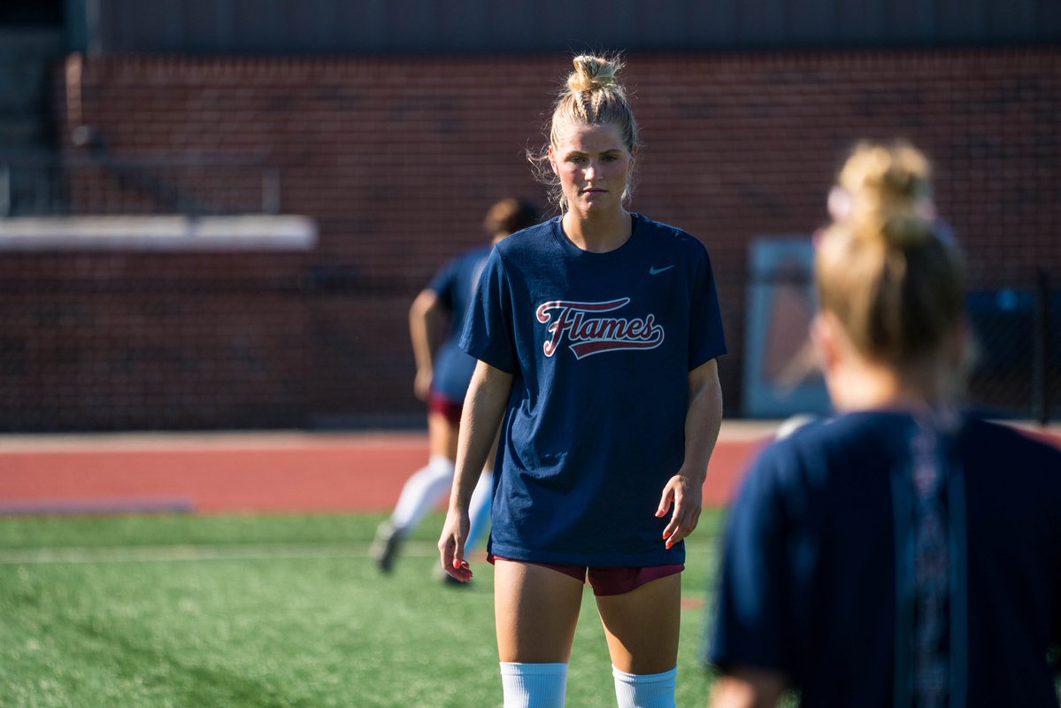 LeeUWSoccer's tweet photo. Chargers up next ⏭️ https://t.co/hg2wrH3vPS