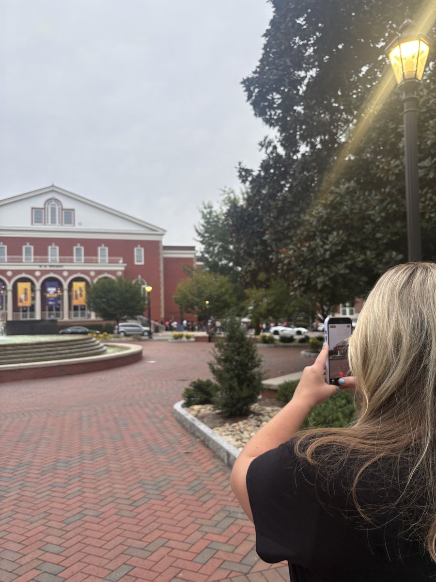 TheImpactCard's tweet photo. Not everything makes the final cut. 

A little behind-the-scenes look at the moments, candid shots, and random pictures that don’t always make it into our content. Sometimes the best parts happen when the camera isn’t supposed to be rolling. #ecu https://t.co/qdK4IYN924