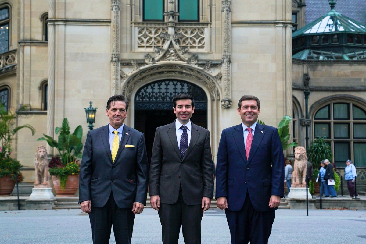 NCDOL's tweet photo. Labor Commissioner LukeFarley was proud to host U.S. Labor Secretary Keith Sonderling at the Biltmore Estate to highlight the vital role tourism plays in North Carolina’s economy.

We appreciate Secretary Sonderling’s partnership and commitment to working with North Carolina to support our workforce, strengthen local businesses, and create opportunities for workers across our state.