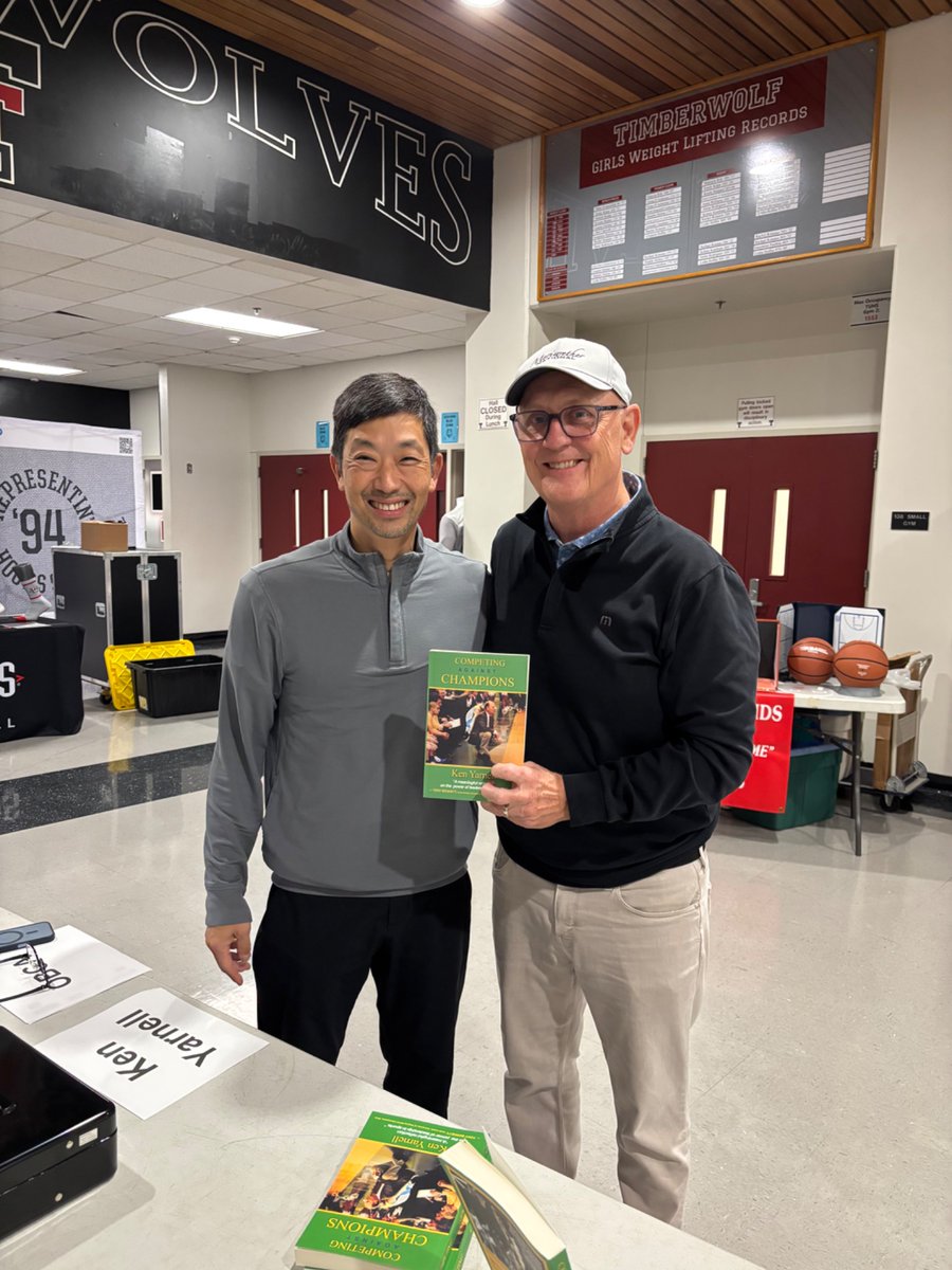 CoachCho's tweet photo. Big congrats to Coach Yarnell, on his book, 

“Competing against Champions”

As the HS coaching profession becomes more &amp; more challenging with each passing day, look FWD to the wisdom shared here for guidance on how we can best support/uplift coaches in Oregon. https://t.co/E7JGvJwFke