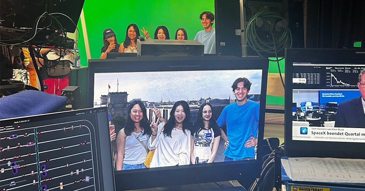 UofTArtSci's tweet photo. #UofTArtSci students traveled to Berlin as part of a Summer Abroad course, exploring the cultural and historical forces that continue to drive the city’s spirit of innovation.

Read more: https://t.co/JY1ioDaQnd https://t.co/idveZDqOis